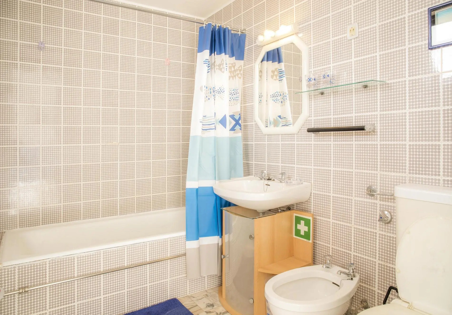 A28 - The Sea Wink Studio