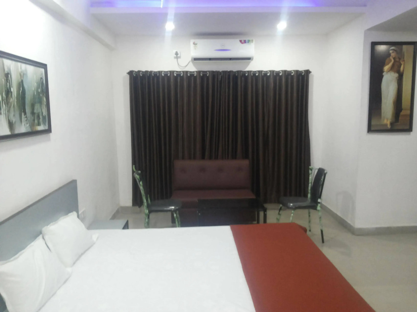 Hotel Galaxy's Vaibhav