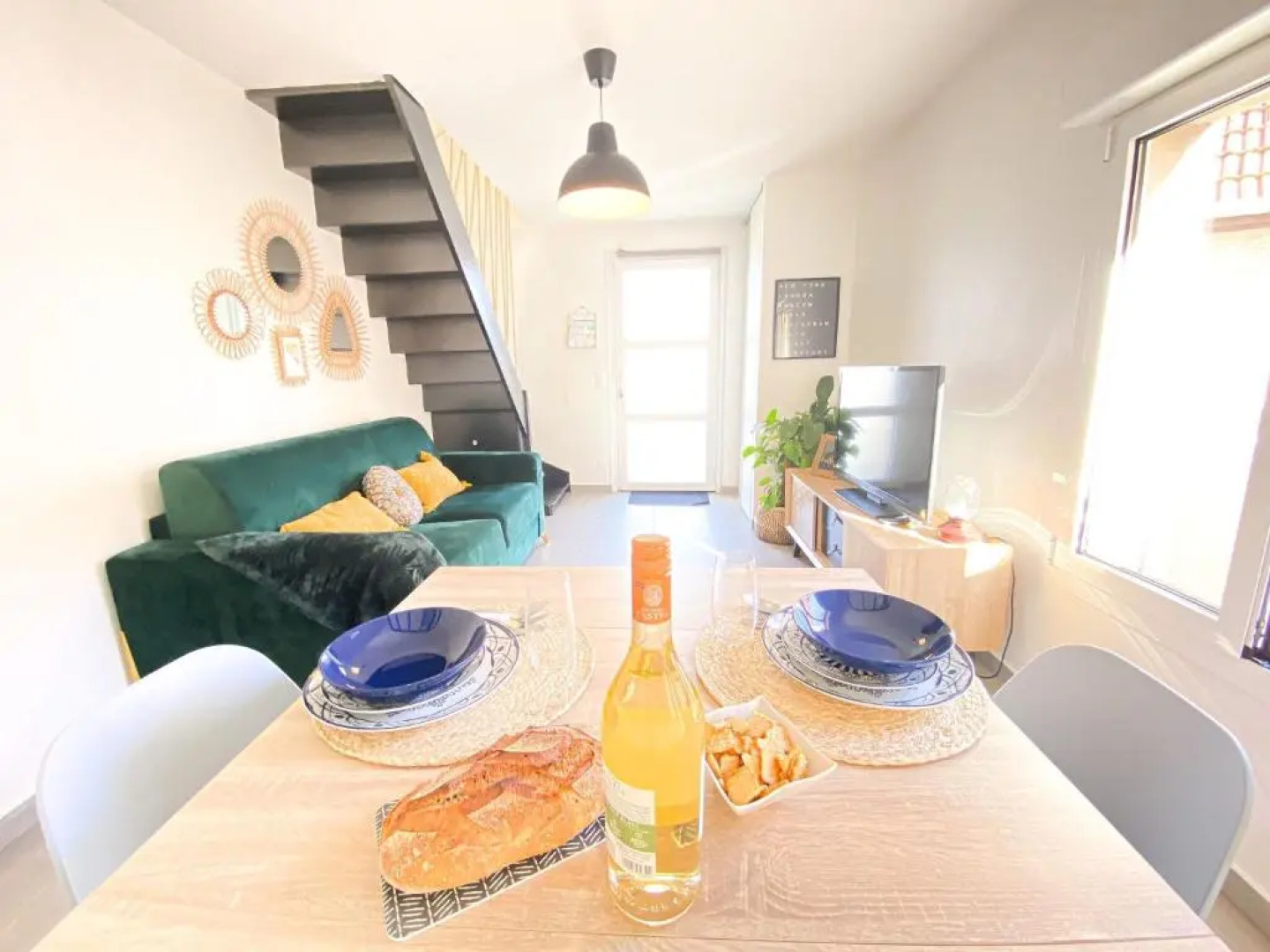 AeroHome - Appart Confort - Aeroport d Orly à proximité - Parking