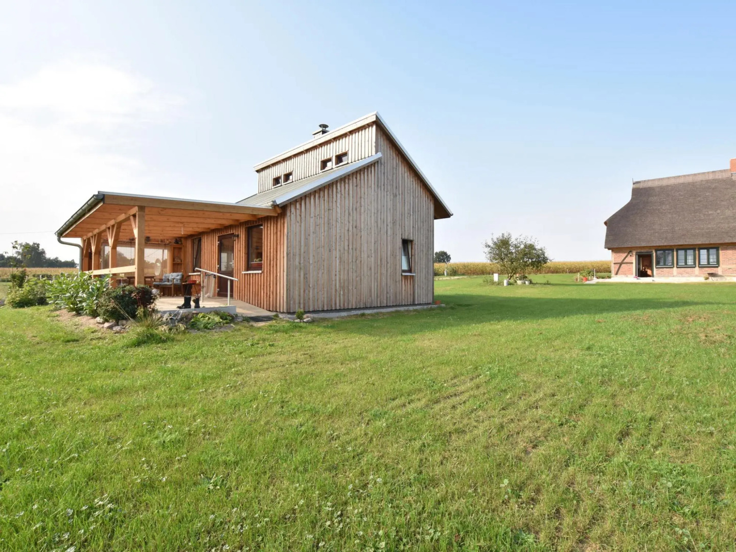 Bezauberndes Ferienhaus in Ruehn am See