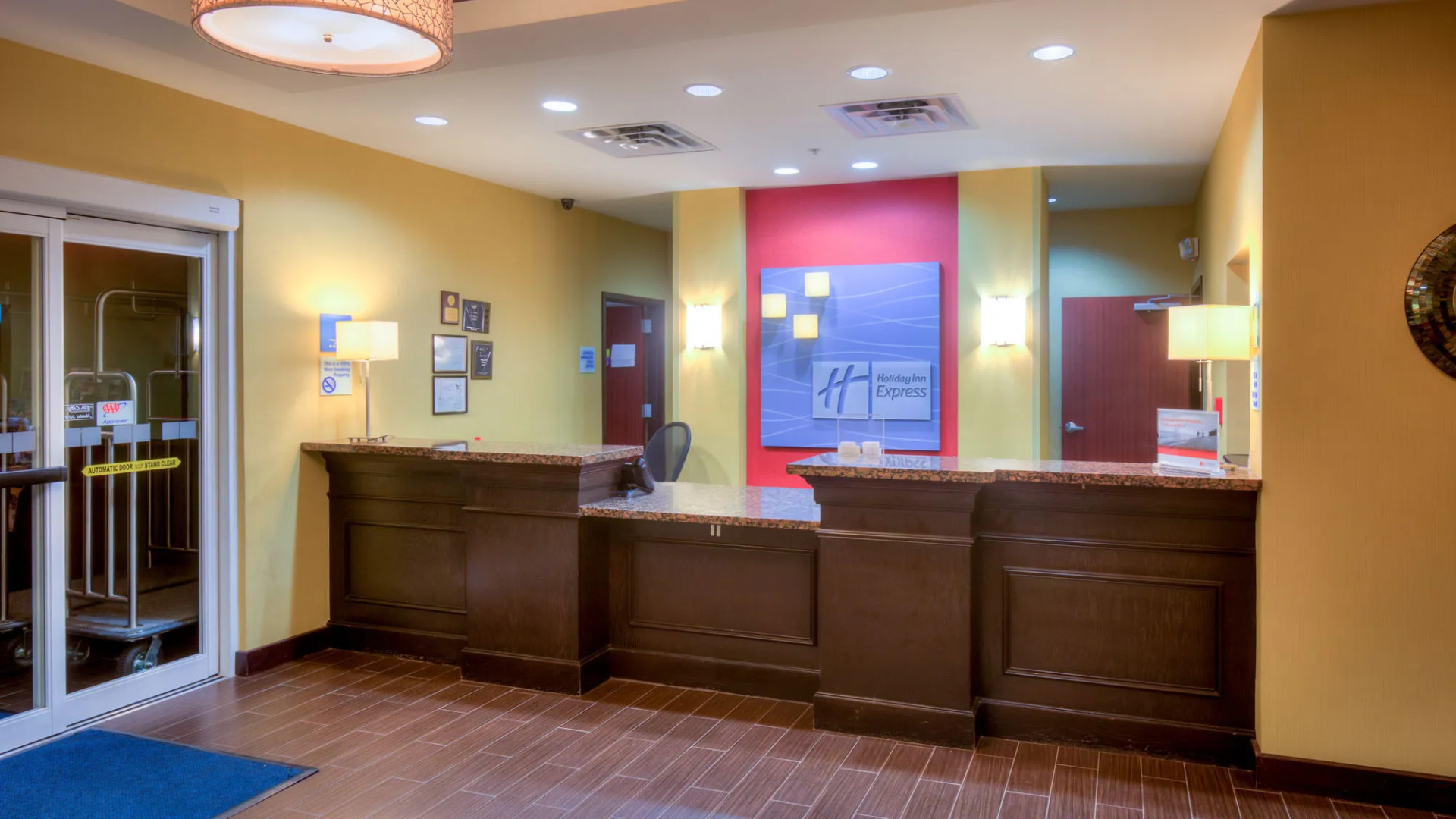 Holiday Inn Express Hotel & Suites Elk City by IHG
