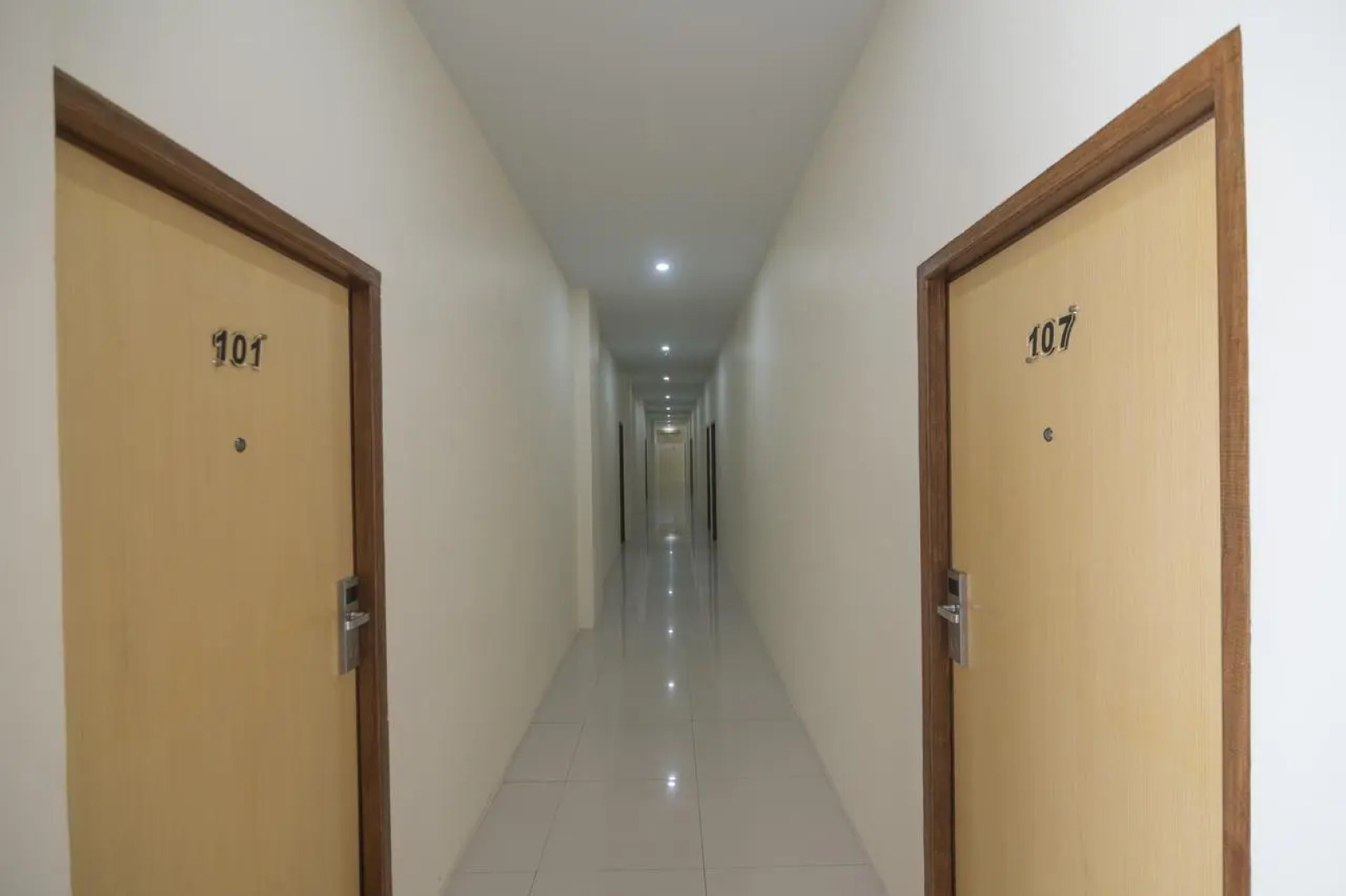 Capital O 1822 Wahana Inn