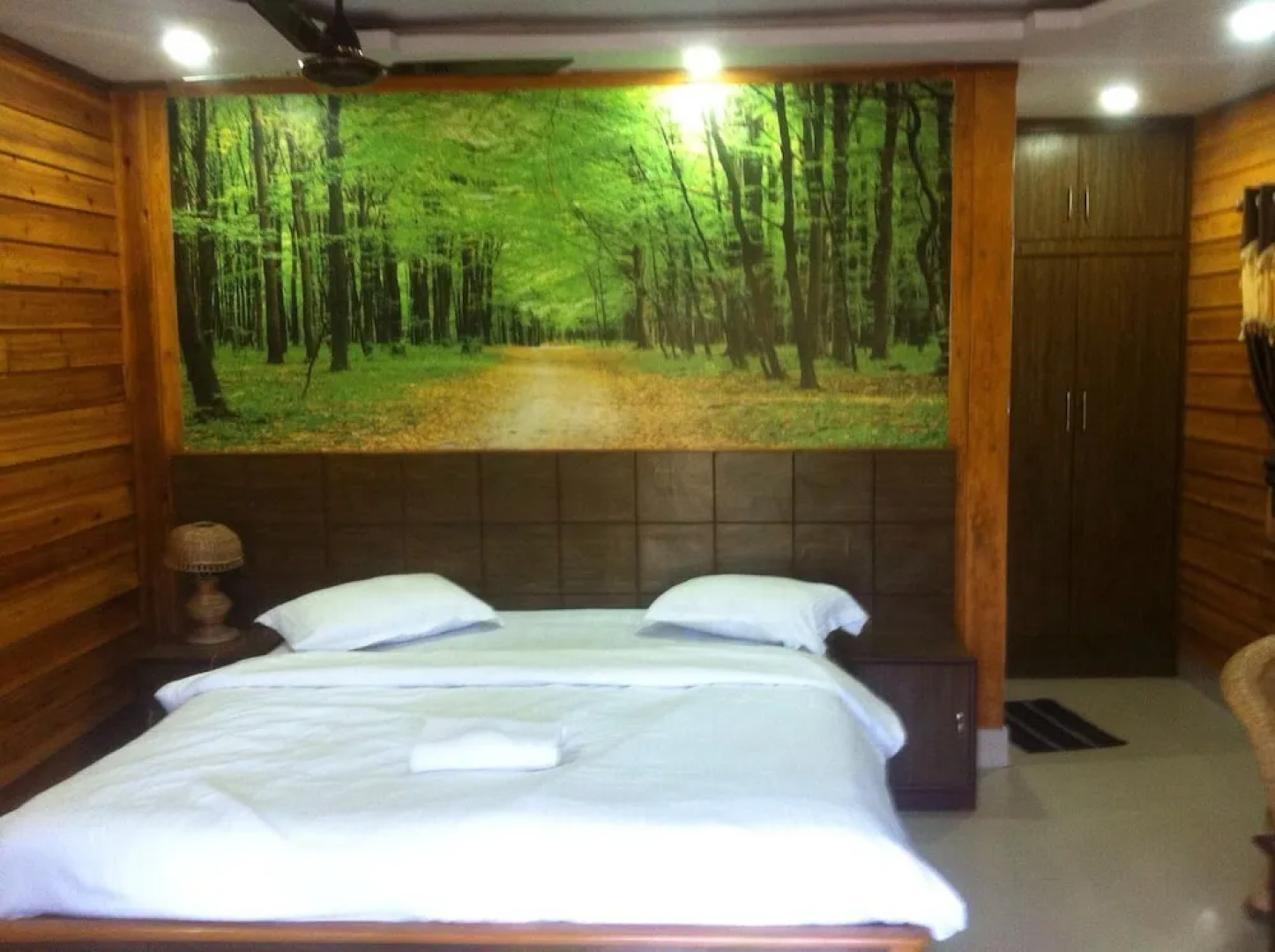 Chocolate Inn Rain Forest Resort & Spa