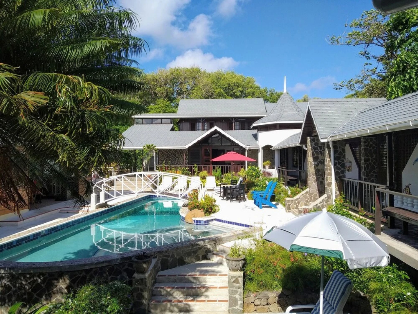 Spring Hotel Bequia