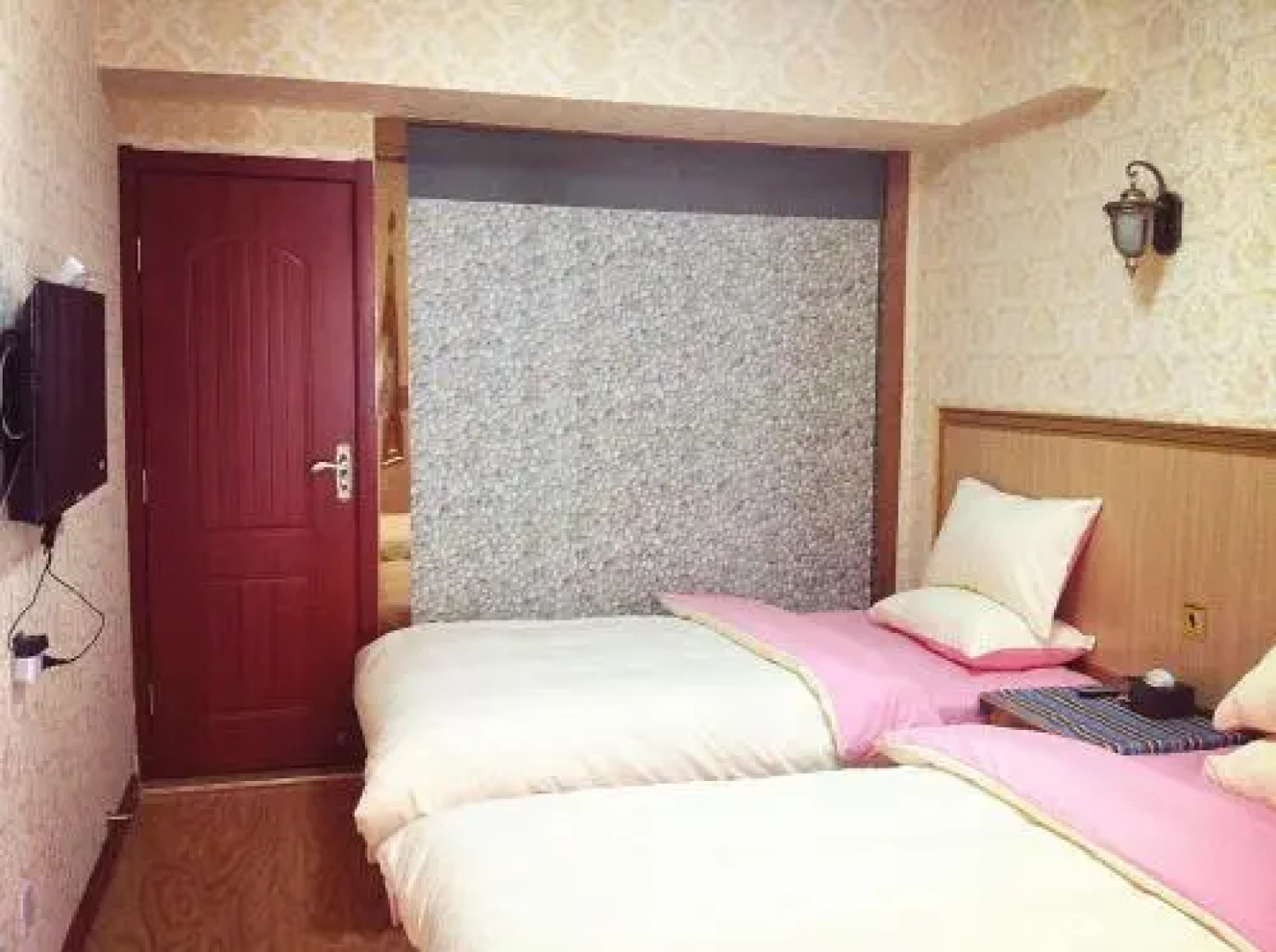 Xiahe Labrang Tibetan Hostel