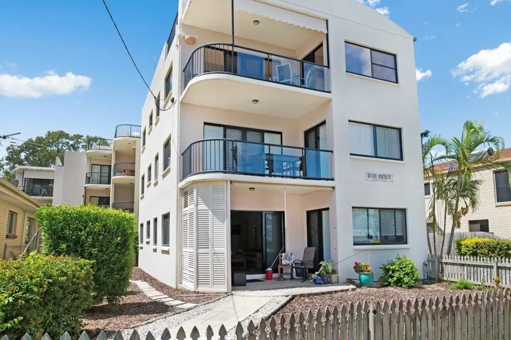 Quiet location across from waterfront - South Esp, Bongaree