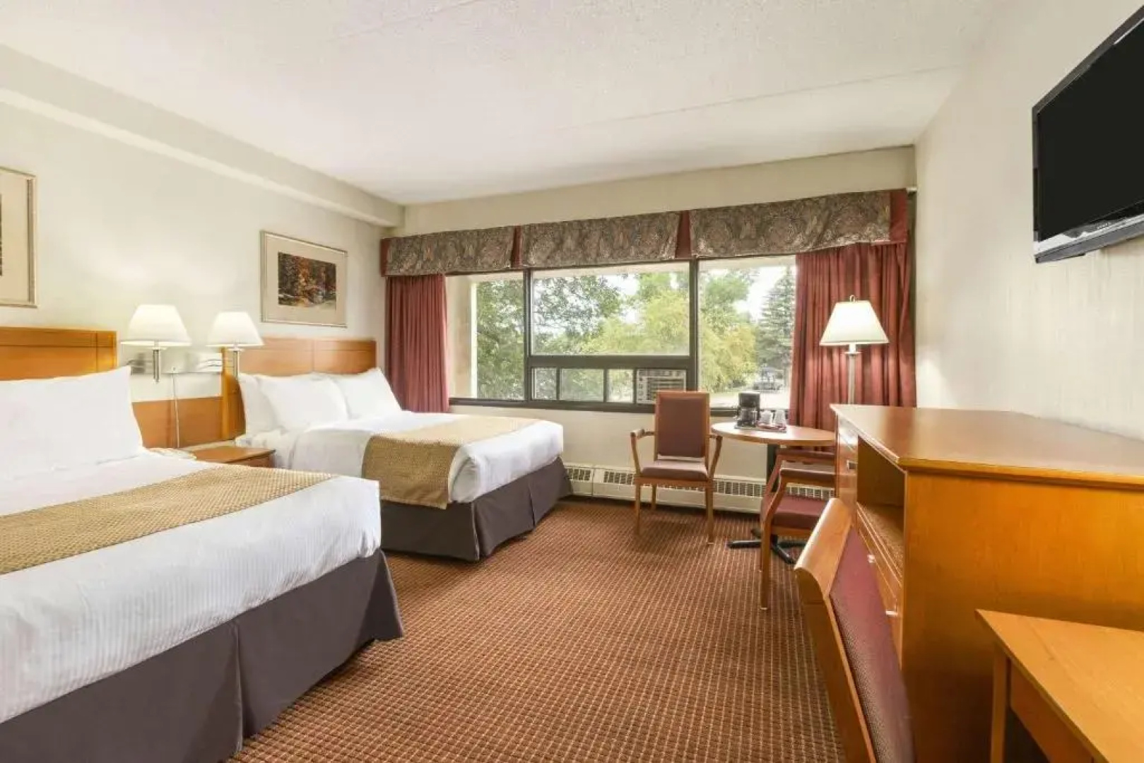 TRAVELODGE