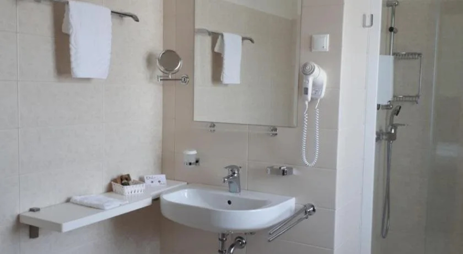 Hotel and guest house Triglav Dobrna