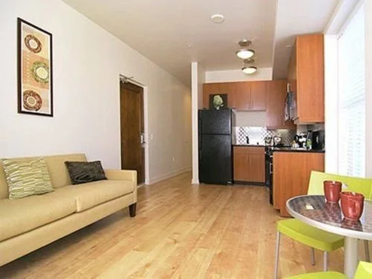 Sunshine Suites At 417