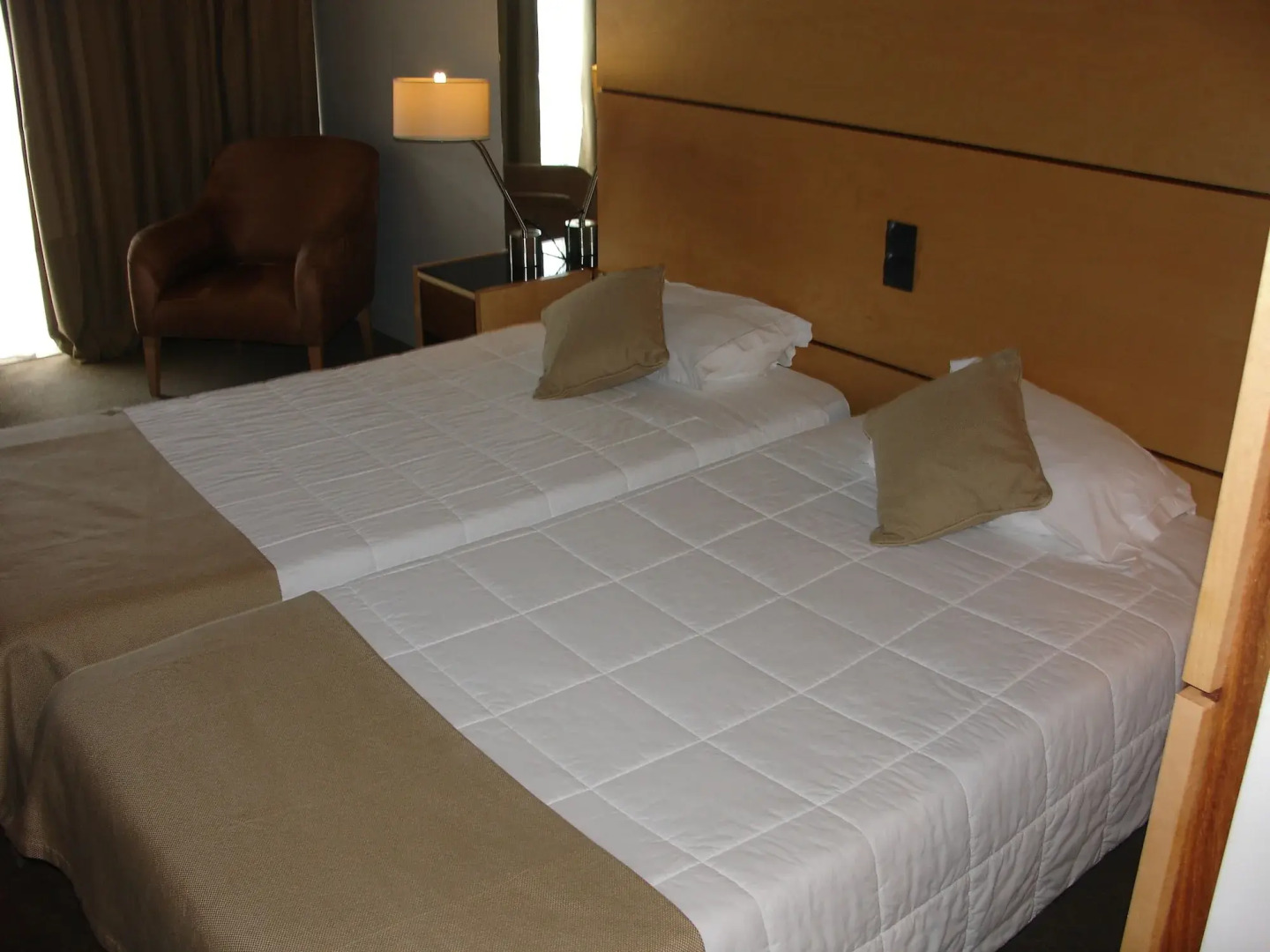 VIP Executive Azores Hotel