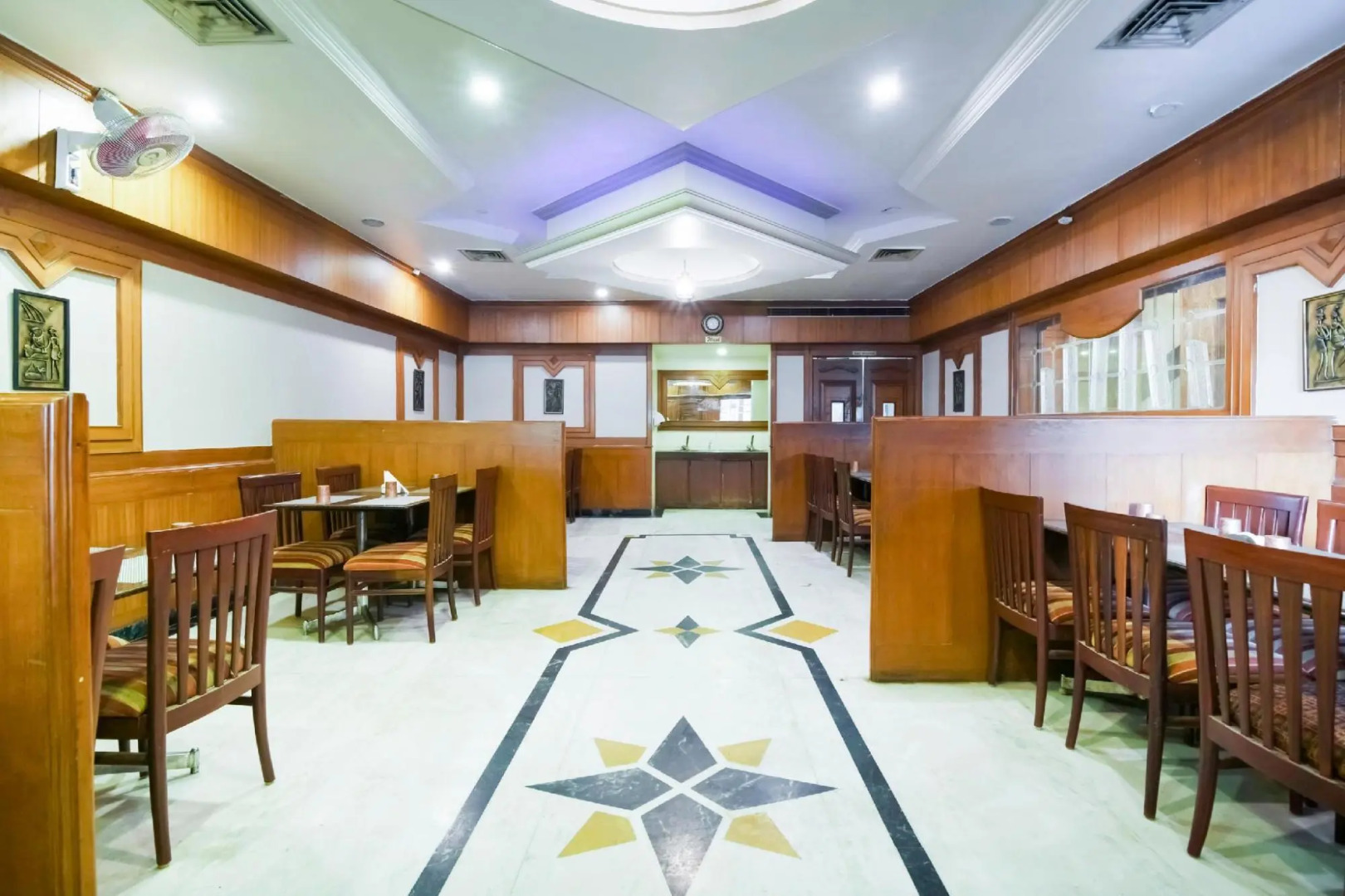 Hotel Saroj Krishna