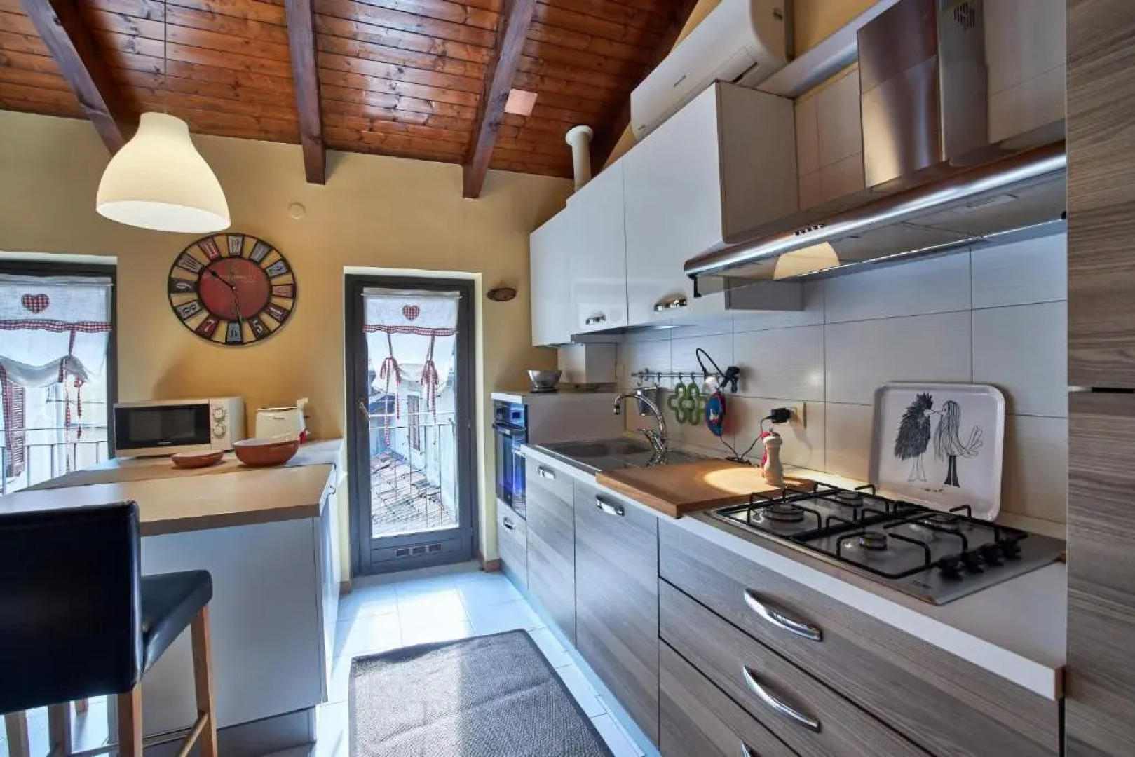 Bella Omegna Apartments