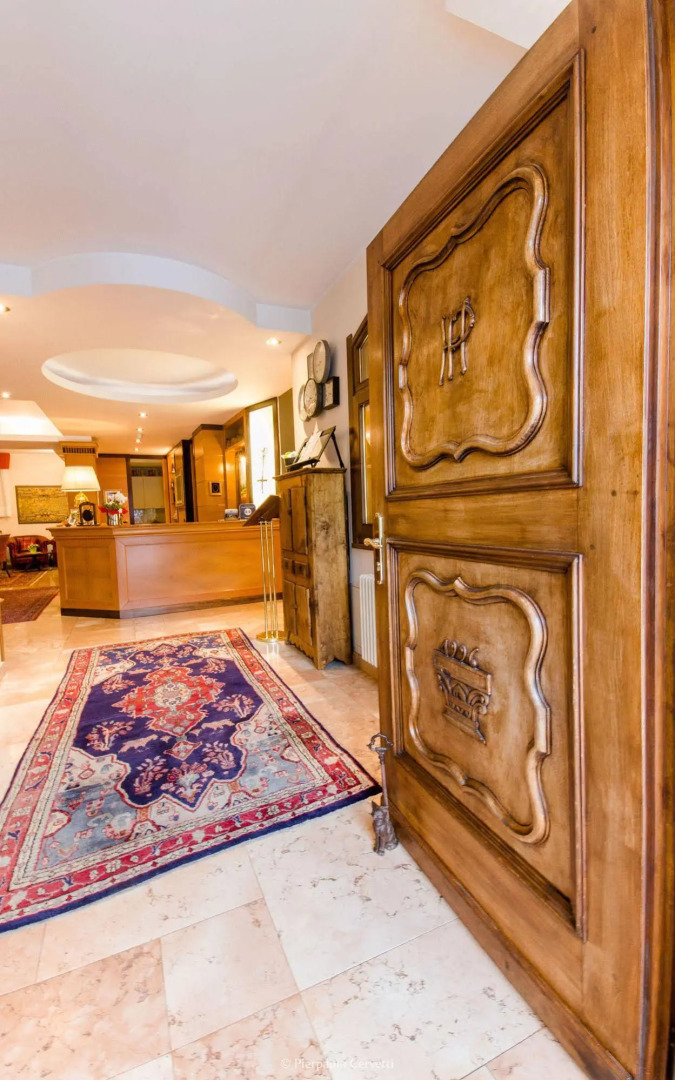 Paradise Hotel & Wellness