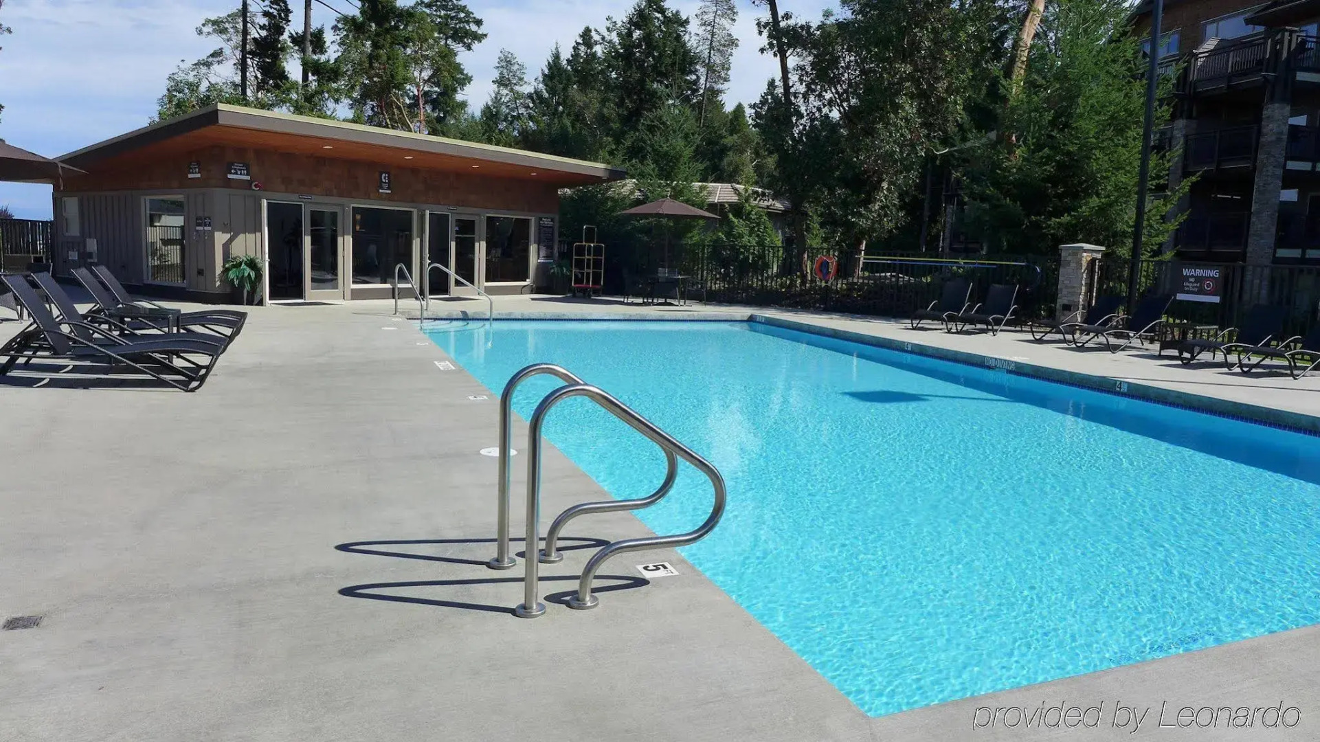 Sunrise Ridge Waterfront Resort