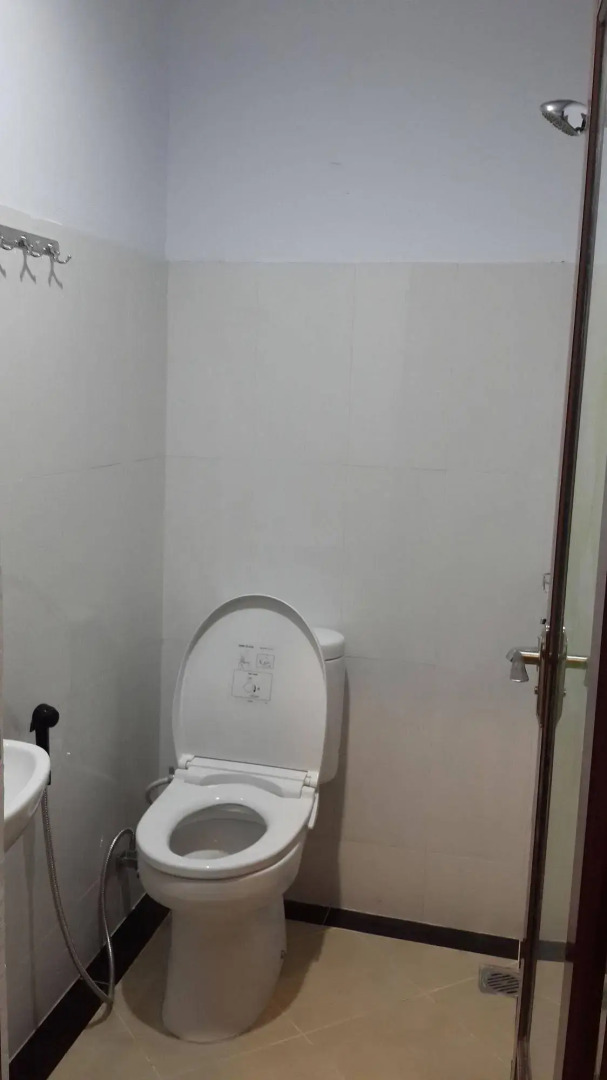 RedDoorz Plus @ Paal 2 Manado