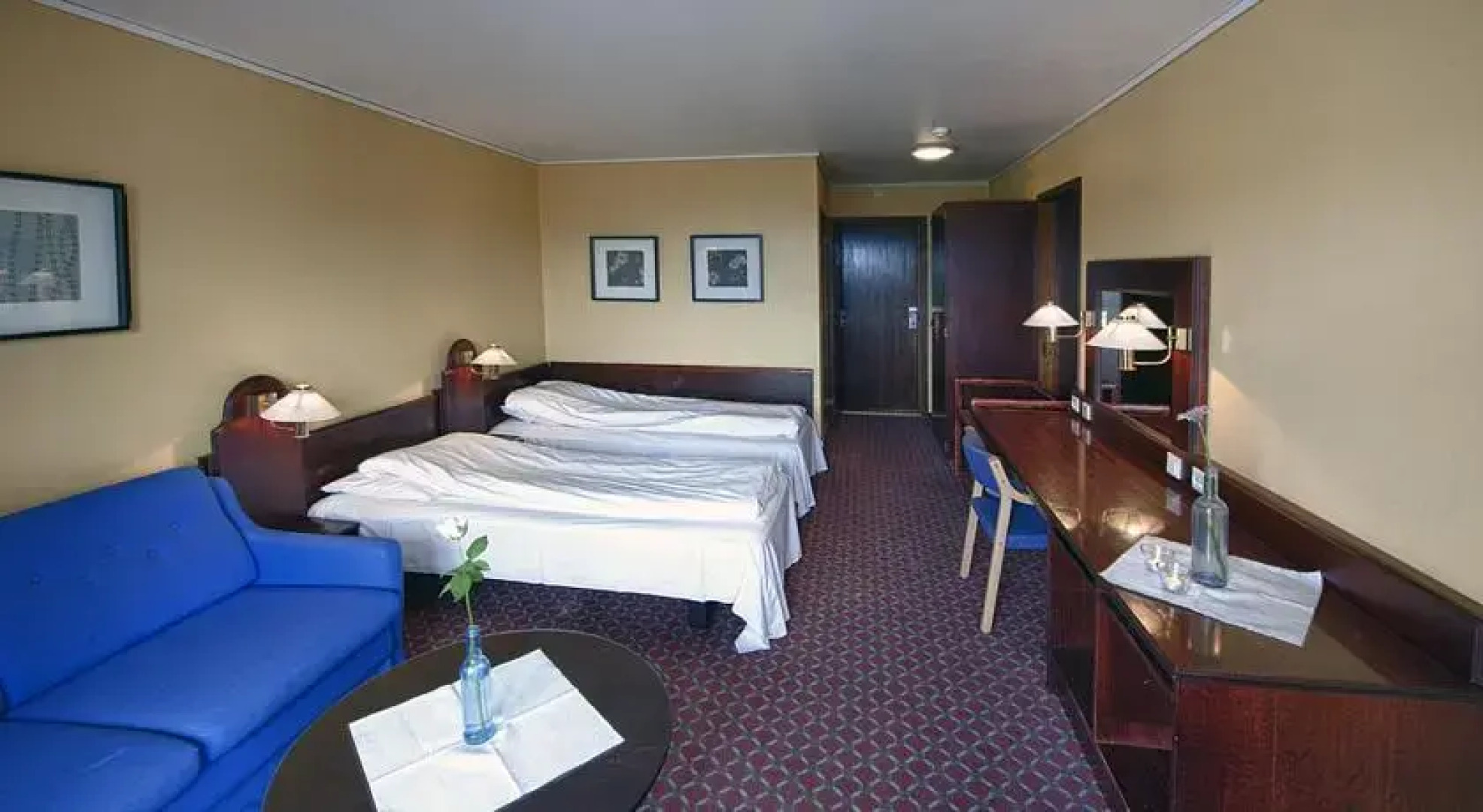 Ulsteinvik Vandrerhjem og Sommerhotell