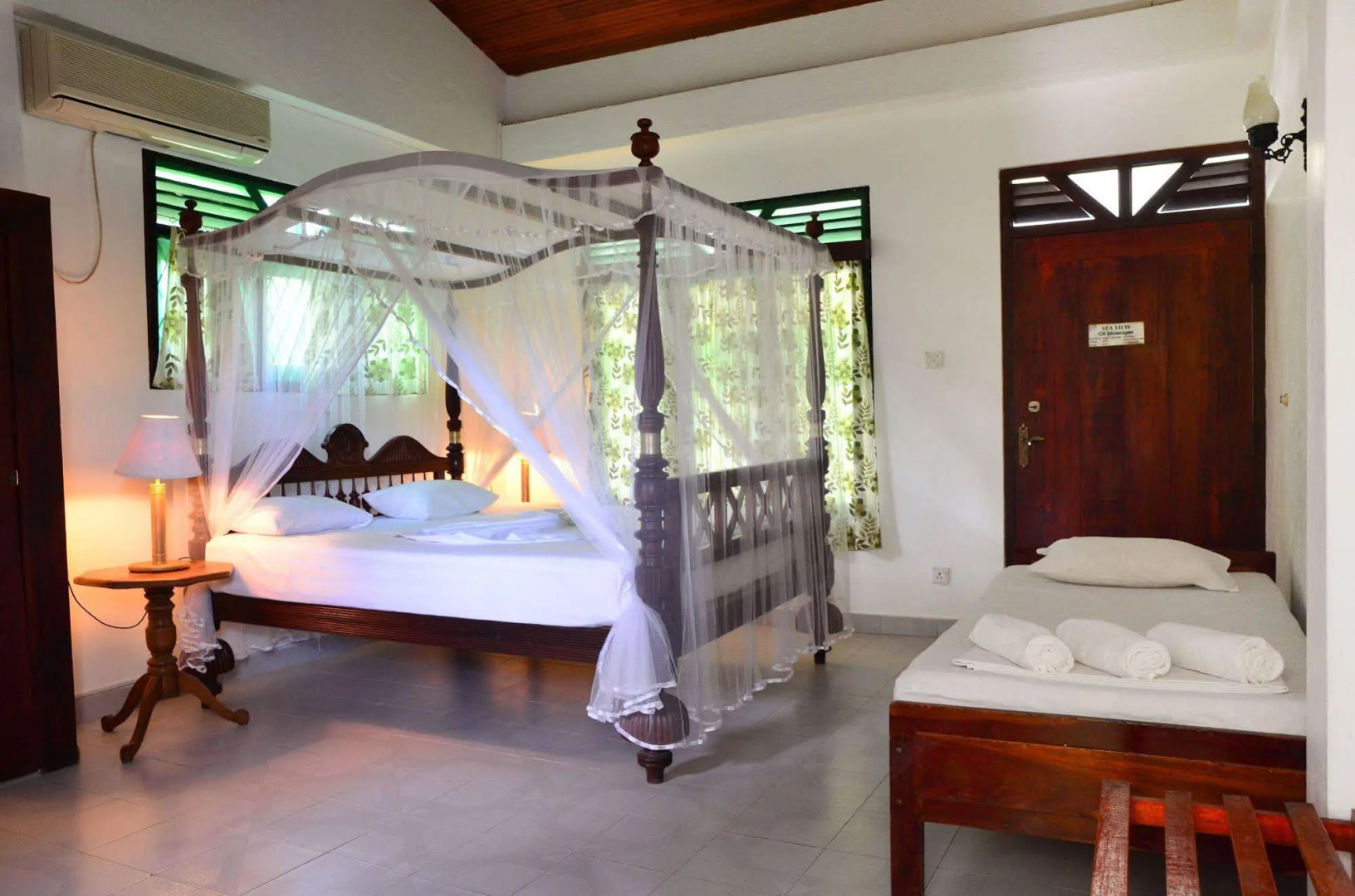 Sea View Beach Unawatuna Hotel