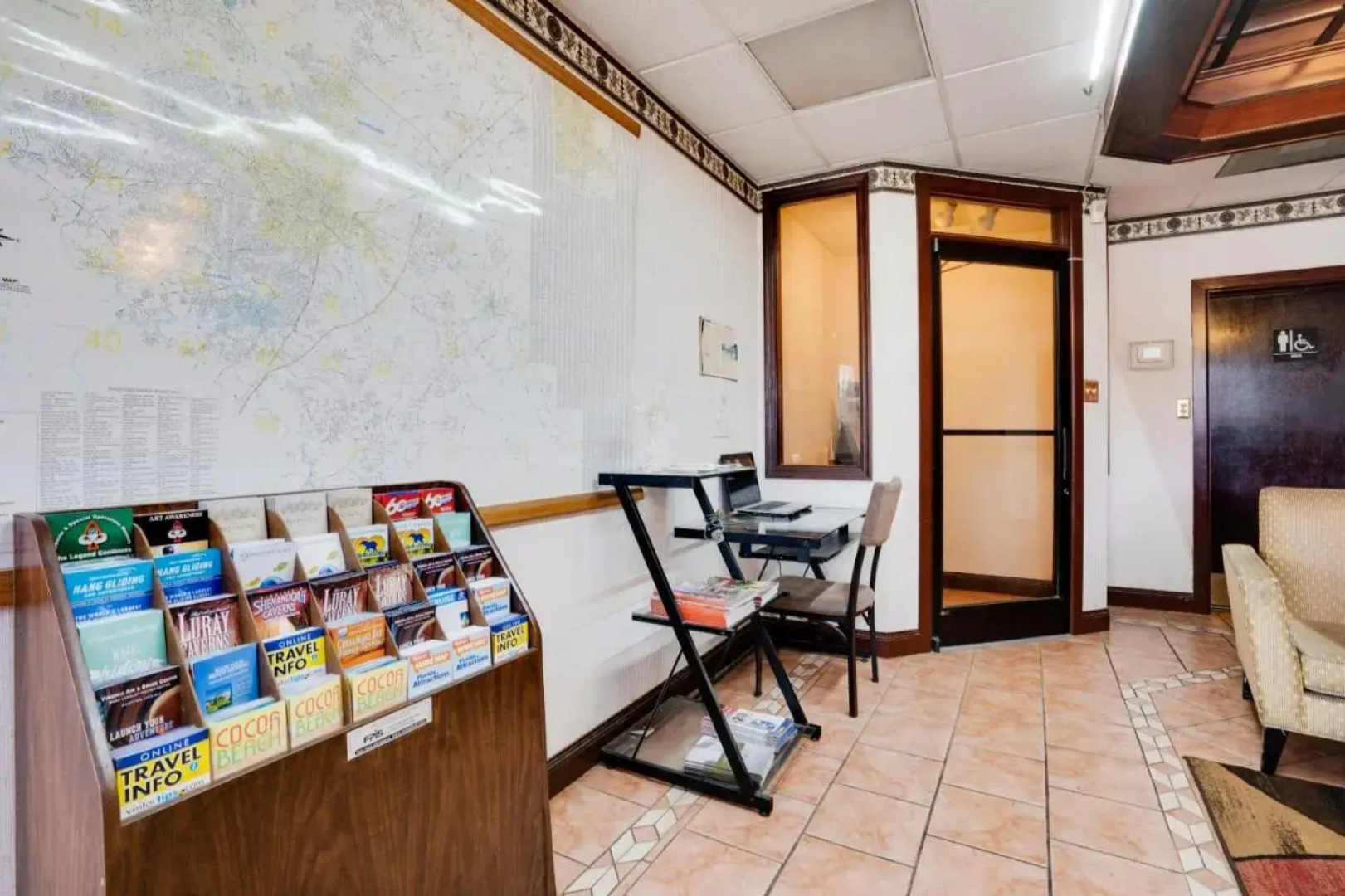 Days Inn Fayetteville/Wade-North of Ft Bragg I-95/Exit 58