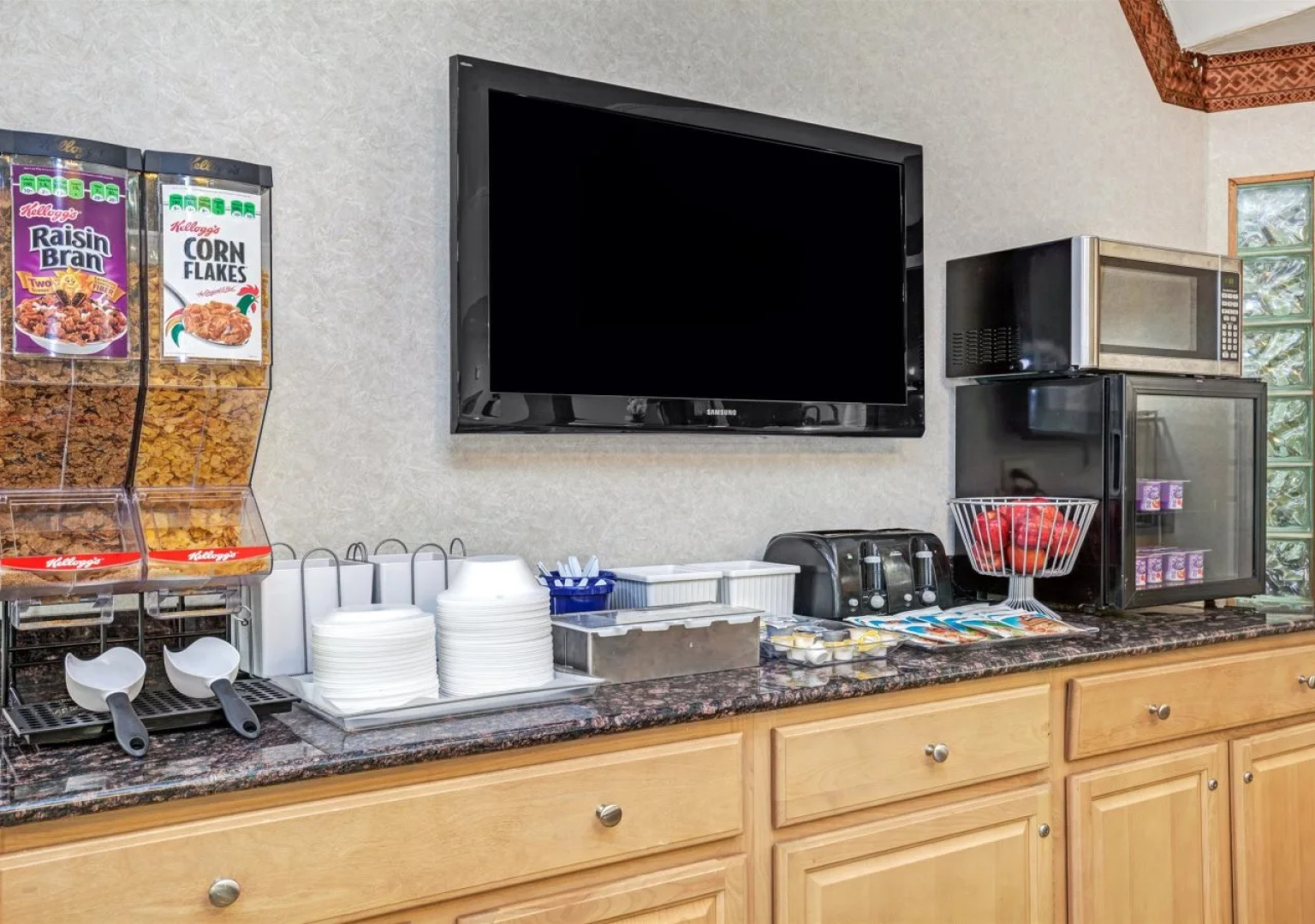 Whitney Inn & Suites