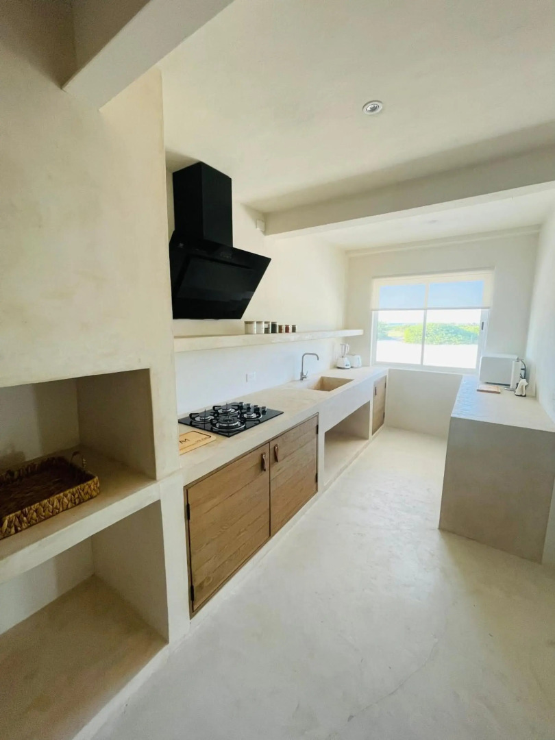 Casa en primera linea de playa con alberca