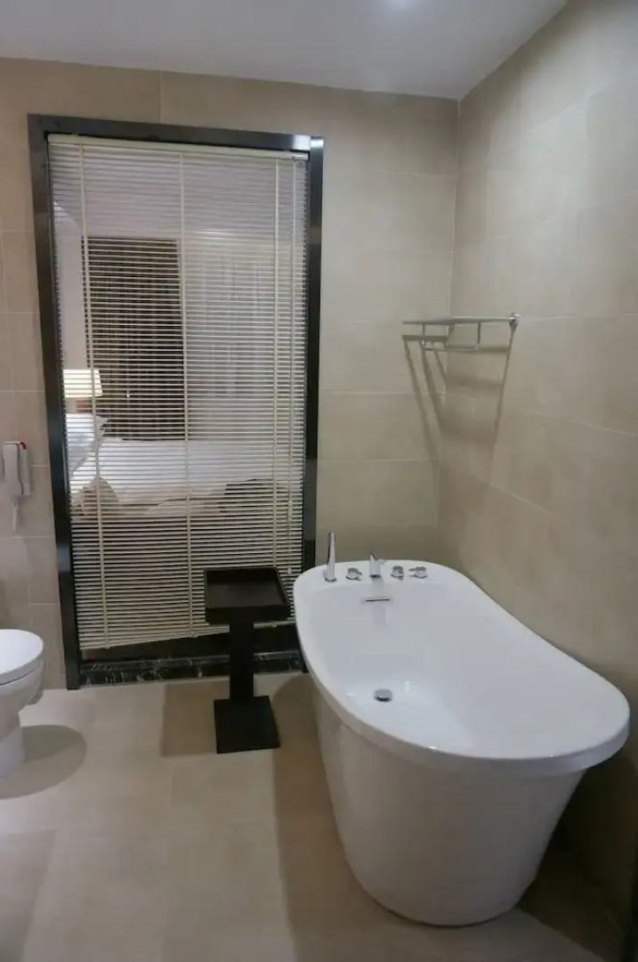 Atlantic Lumley Hotel