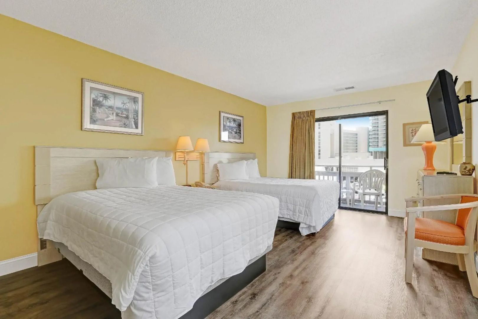 North Shore Oceanfront Resort Hotel with Waterpark