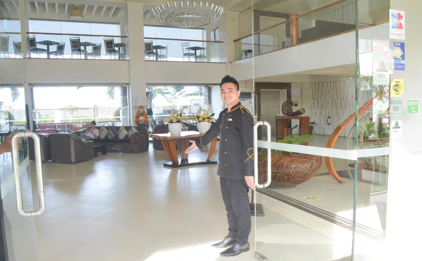 Hotel Tavern Surigao