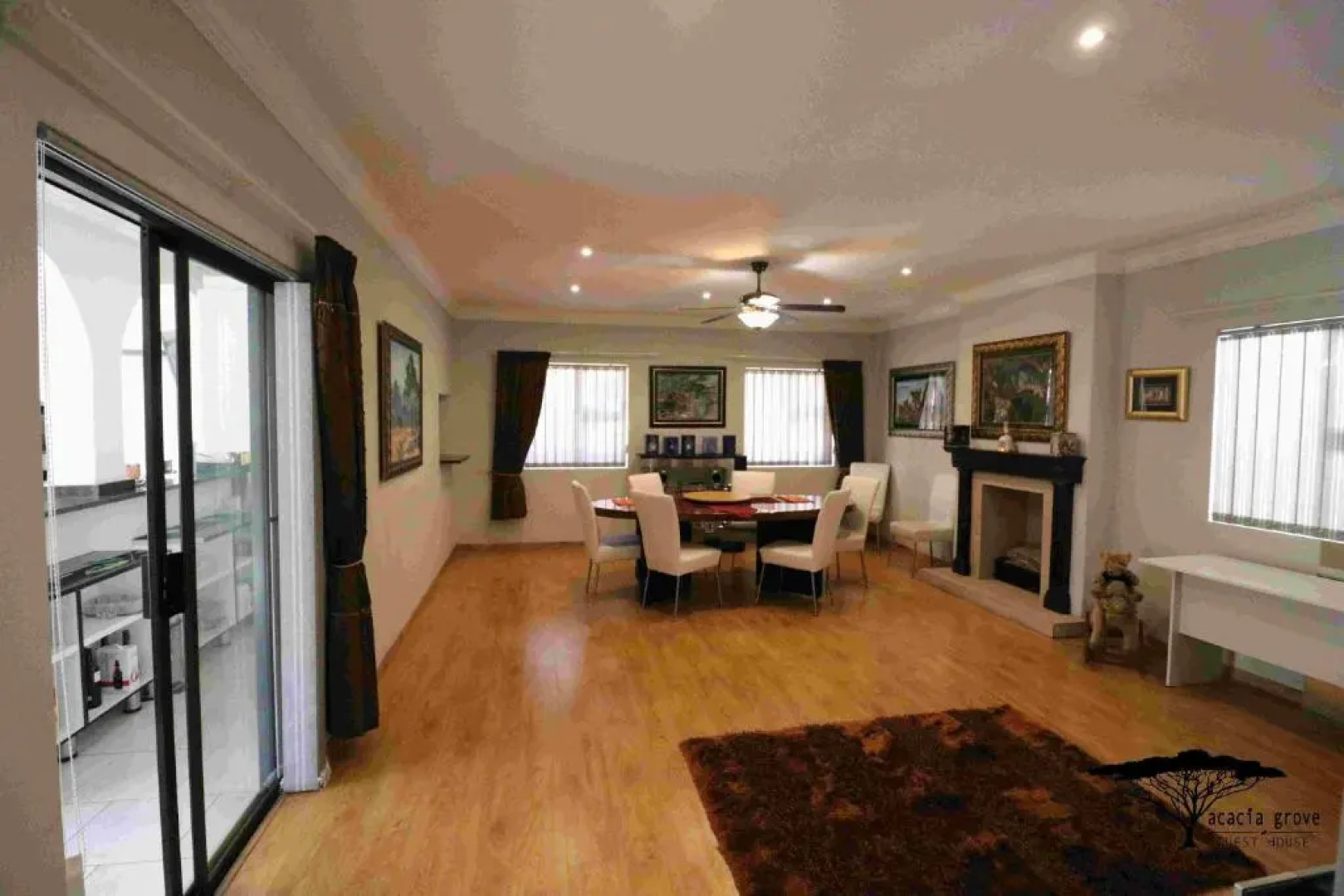 Acacia Grove Guest House