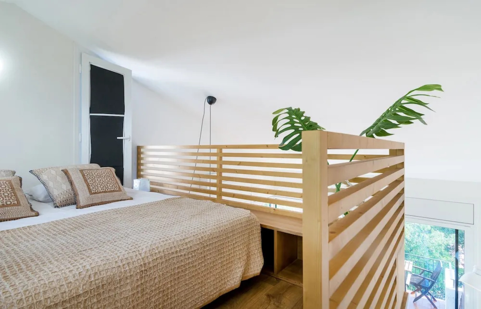 Stylish Sa Riera Apartment, 5 mins walk to Beach