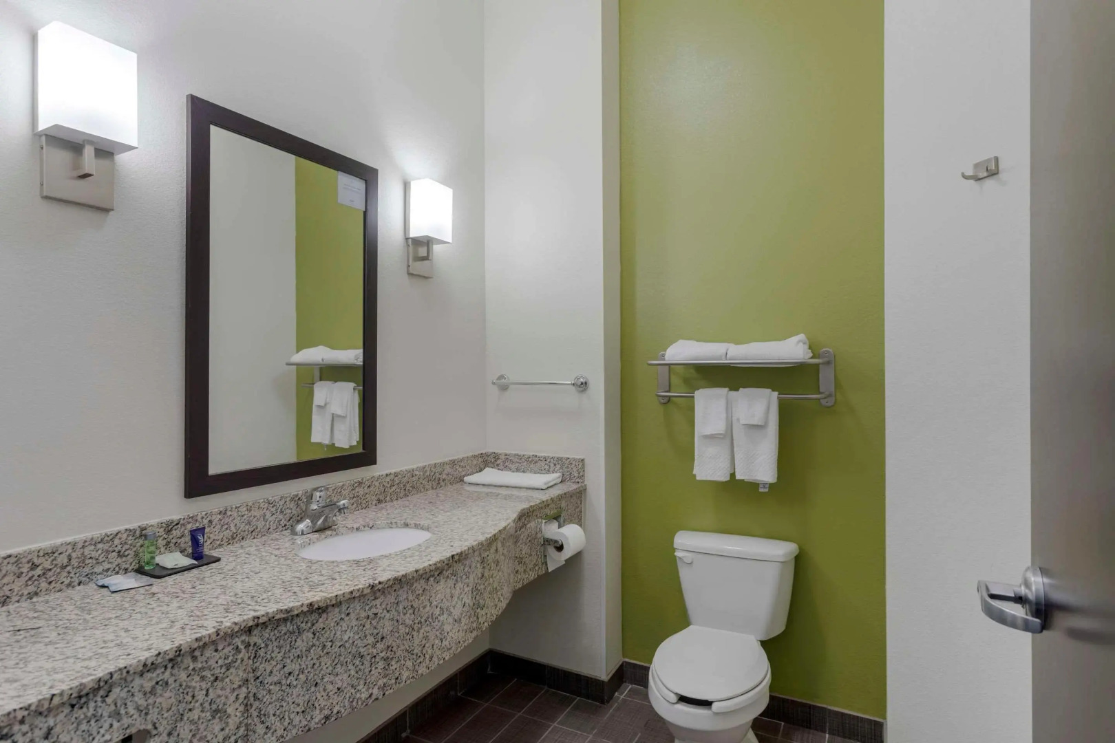 Sleep Inn & Suites Cave City