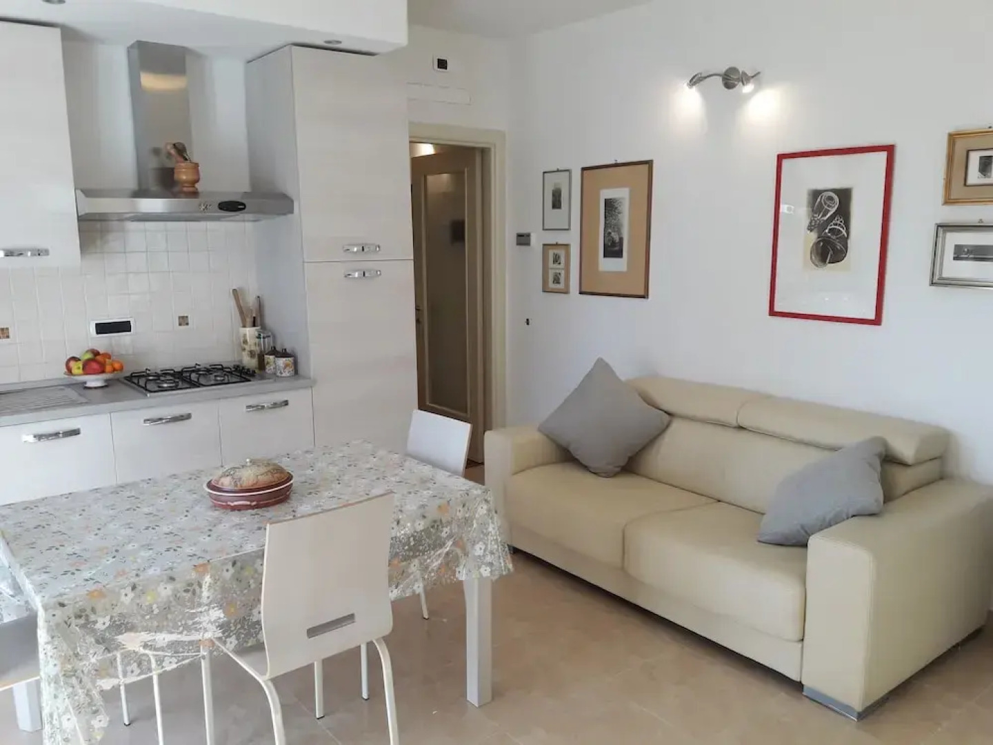 La Casa Del Leone Rosso