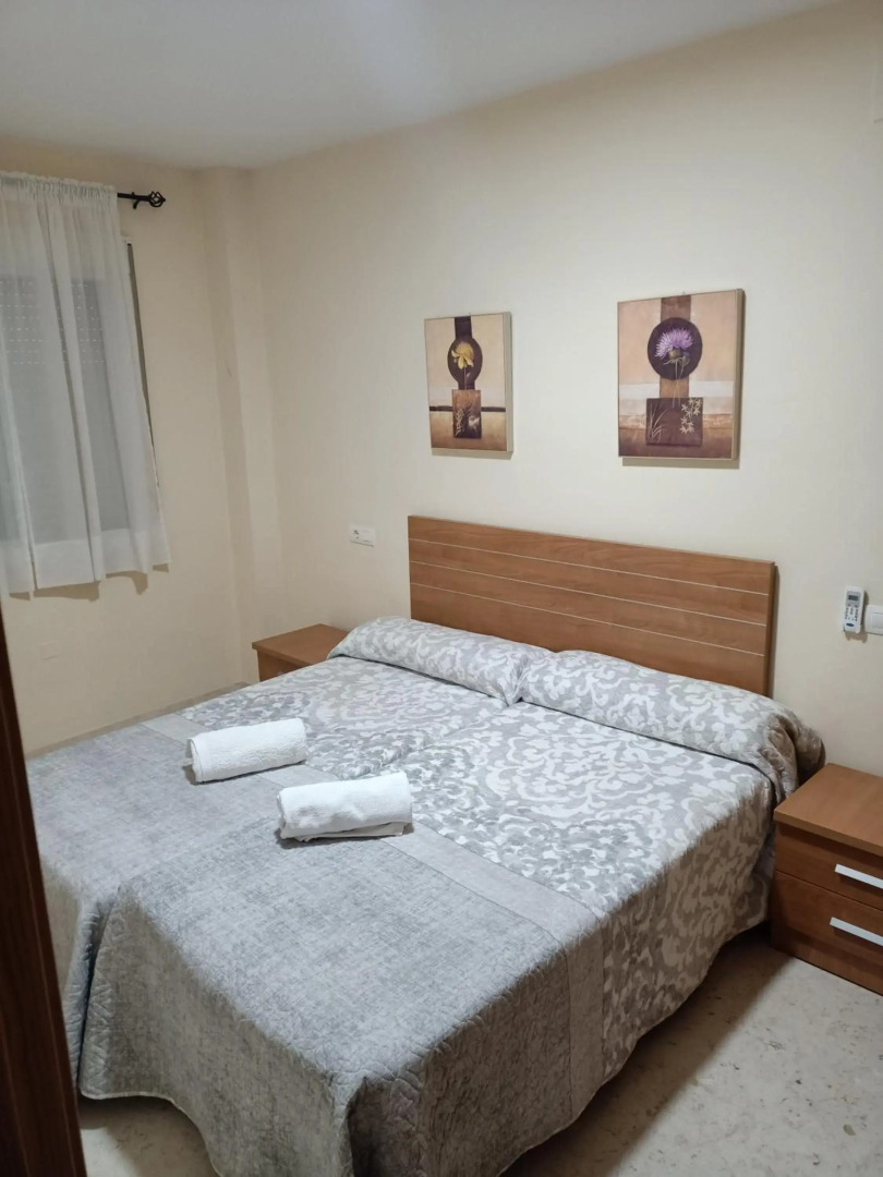 APARTAMENTO PERGAR II 4 PERSONAS DESDE 33ePOR NOCHE-WIFI
