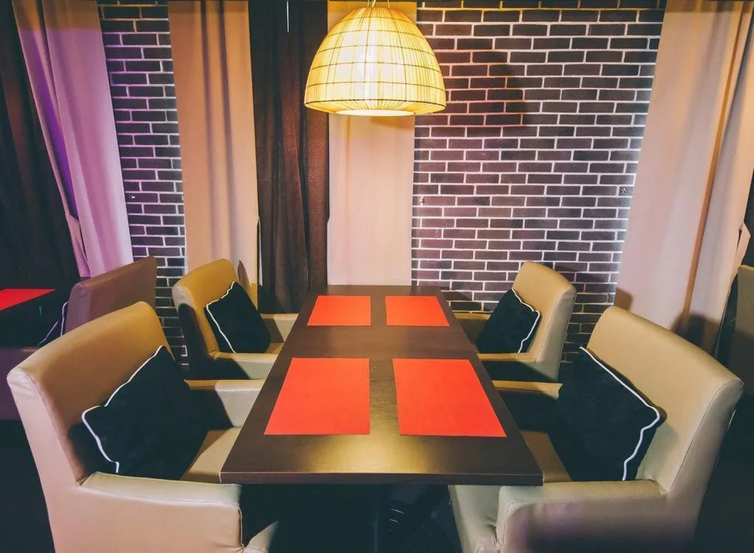 Голден Хаус