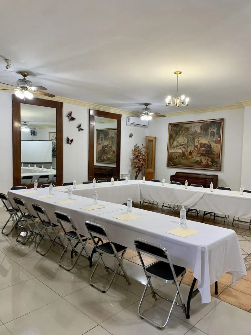 Inn Galerias Hotel