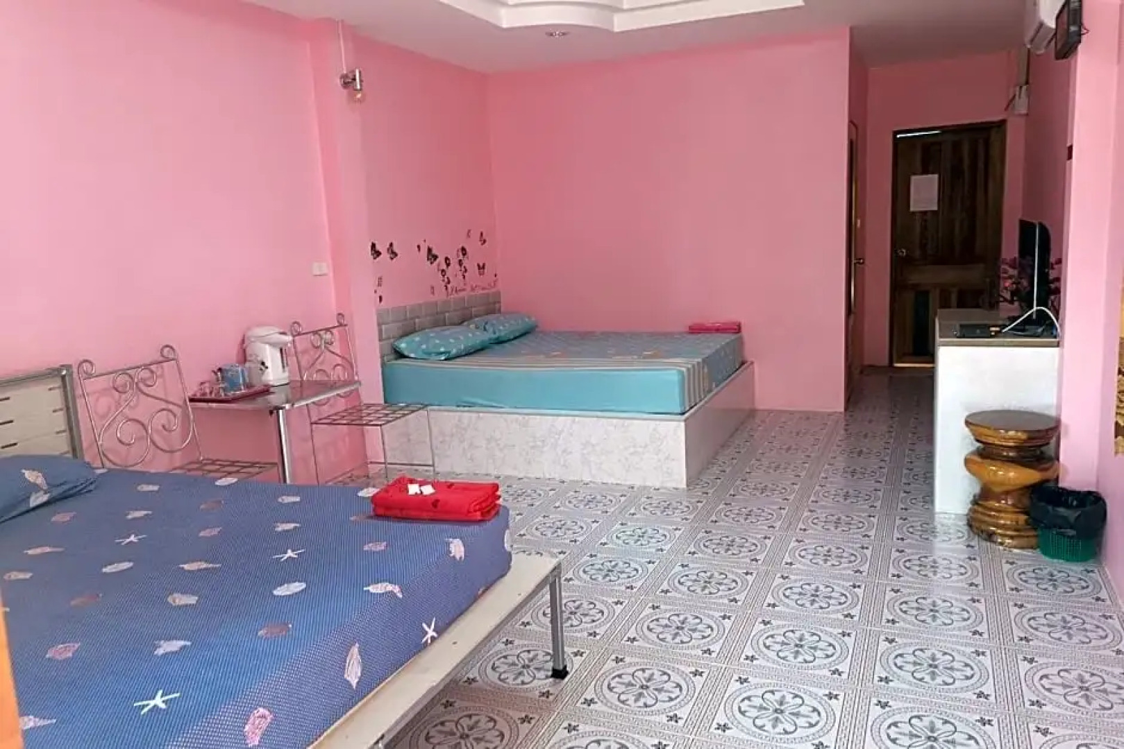 OYO 1092 Sea Of Love