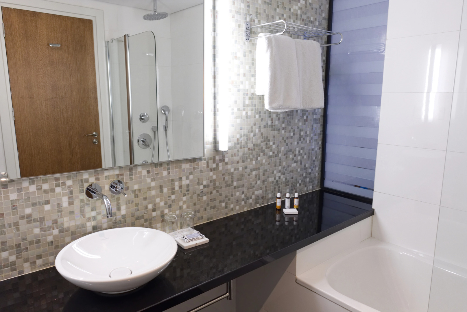 Sunrise Pearl Hotel & Spa