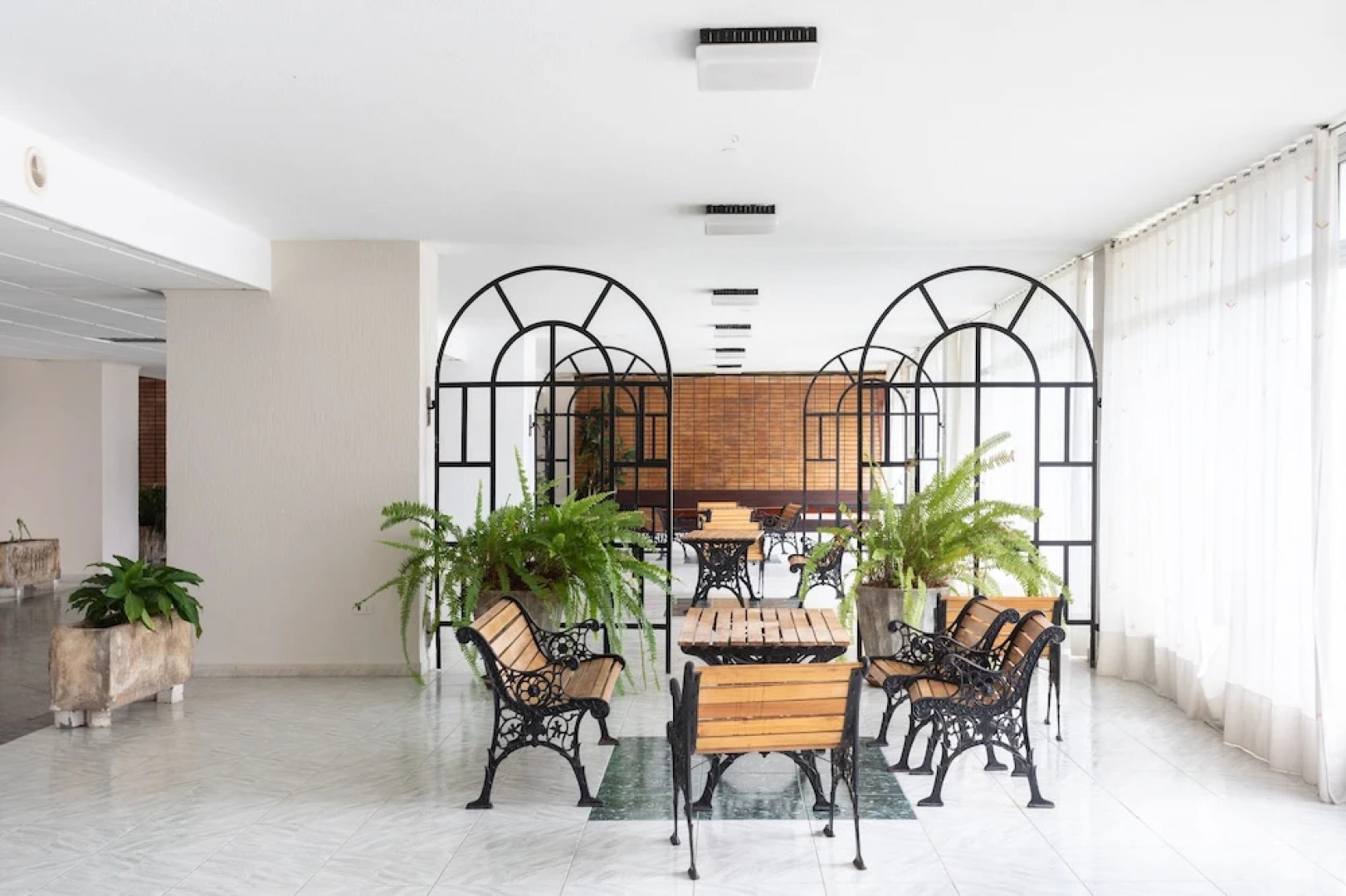 Frontline Las Arenitas