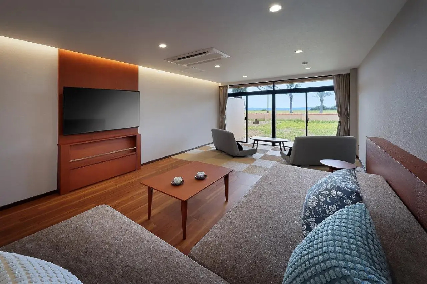 Tateyama Seaside Hotel