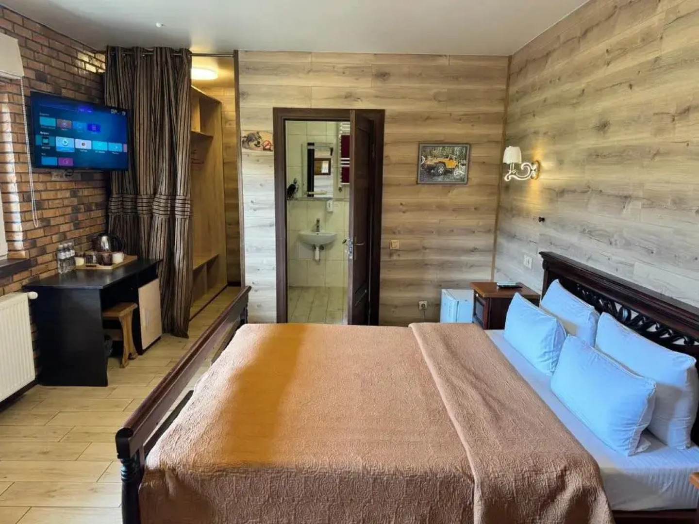 Готель Довбуш