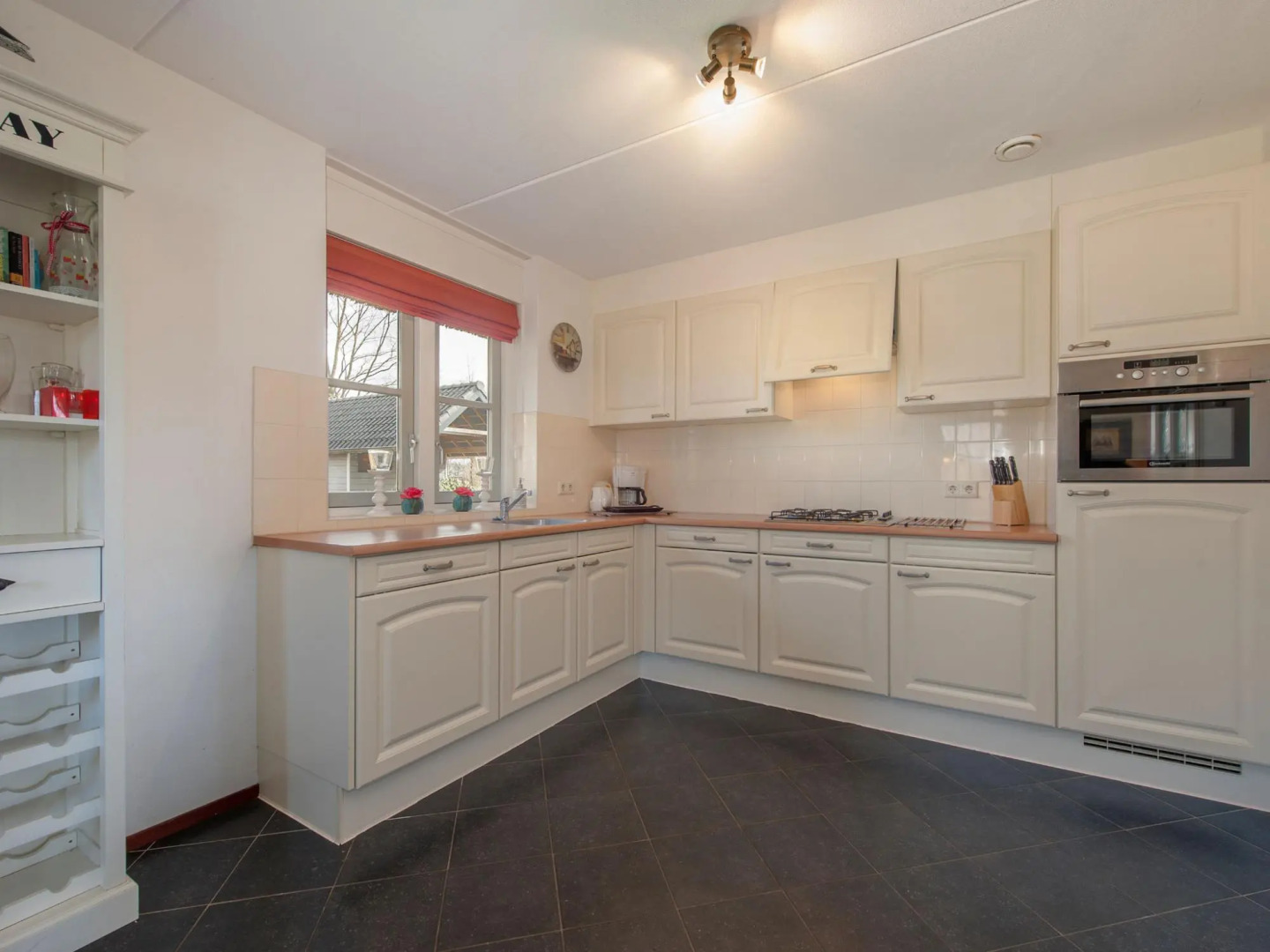 Detached Holiday Home With two Bathrooms Near Appelscha