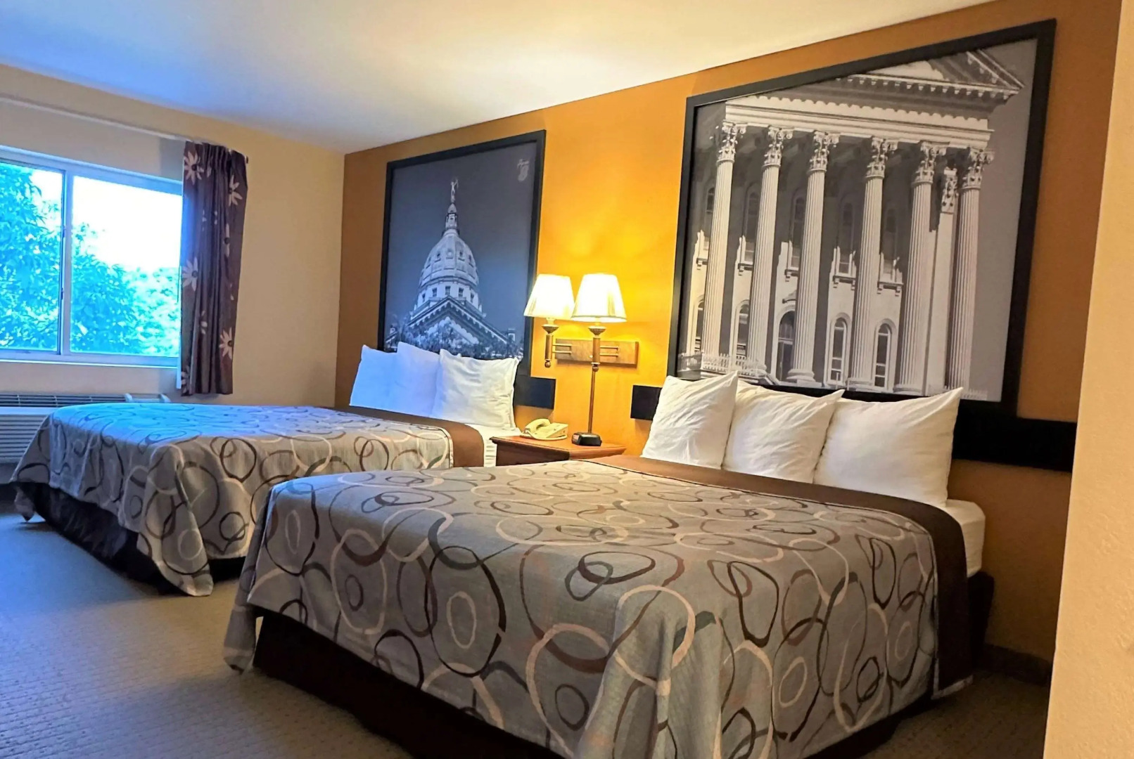 Super 8 by Wyndham Topeka at Forbes Landing