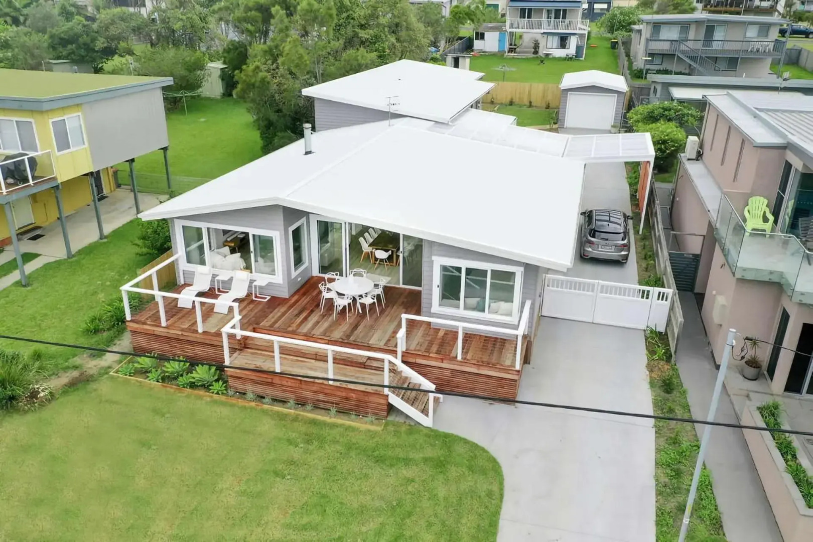 SurfBreak on Seaside