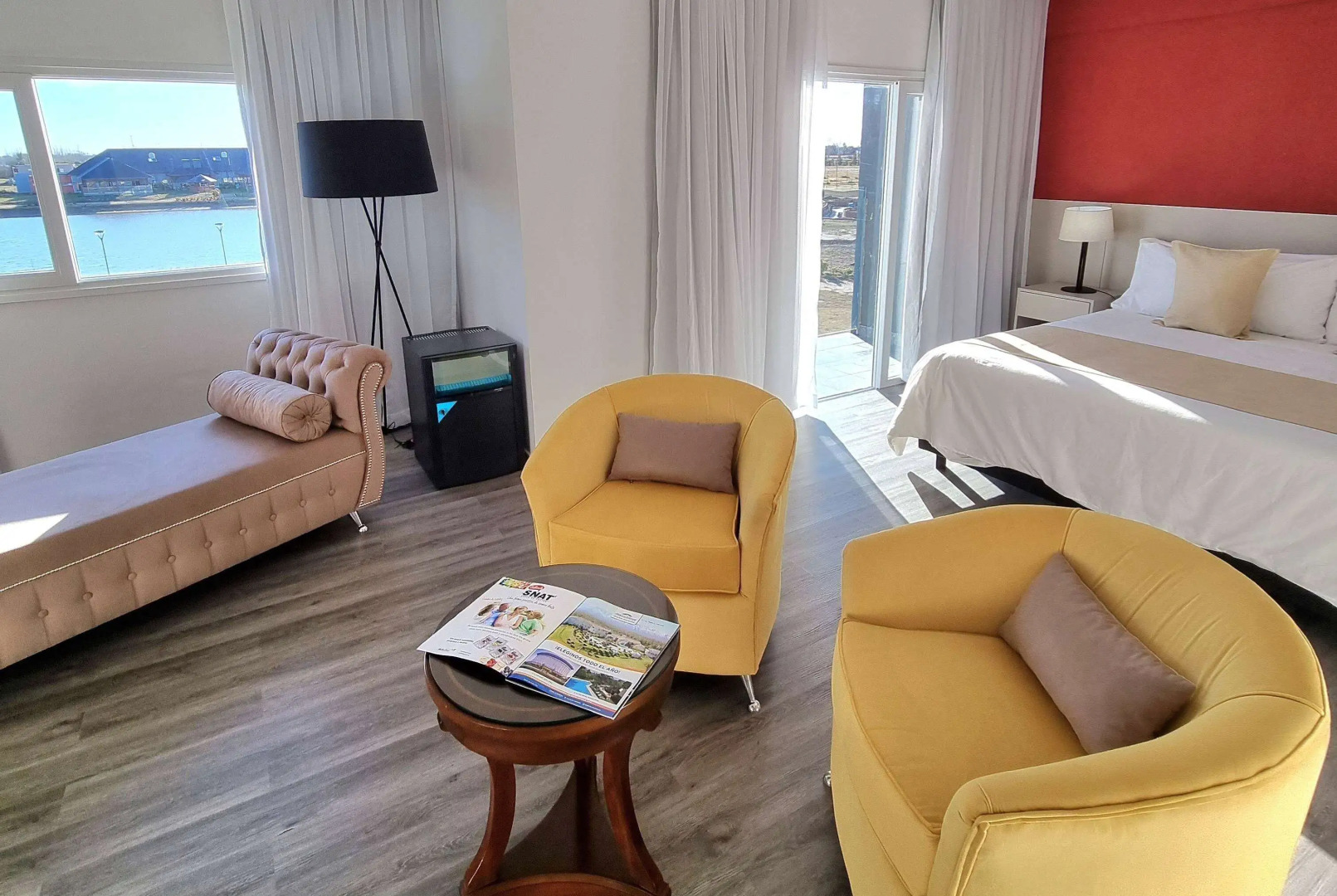 Days Inn By Wyndham Dolores Hotel Termal