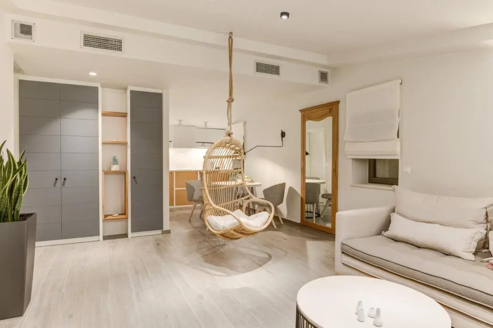 Anemolia Parga Suites