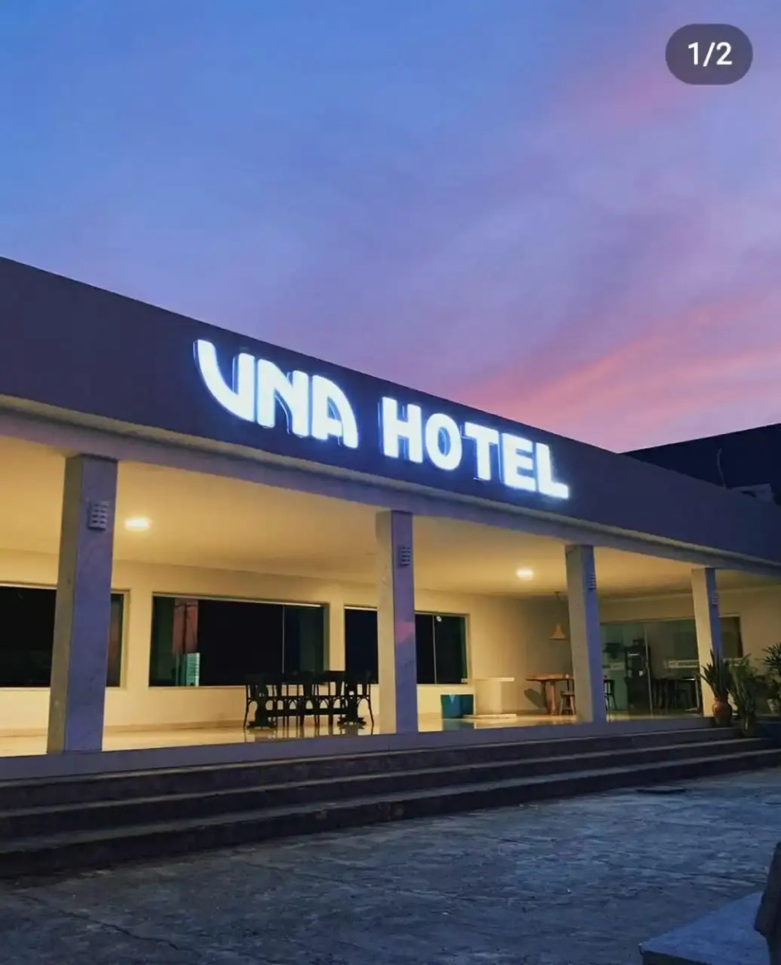 Una Hotel