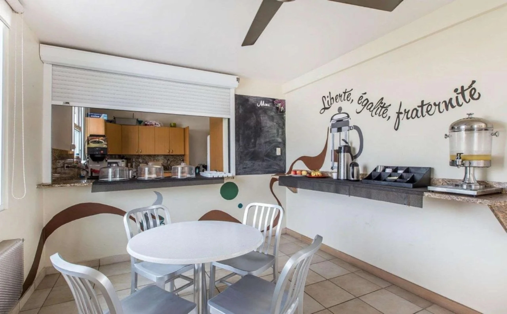 Le Consulat, An Ascend Collection Hotel