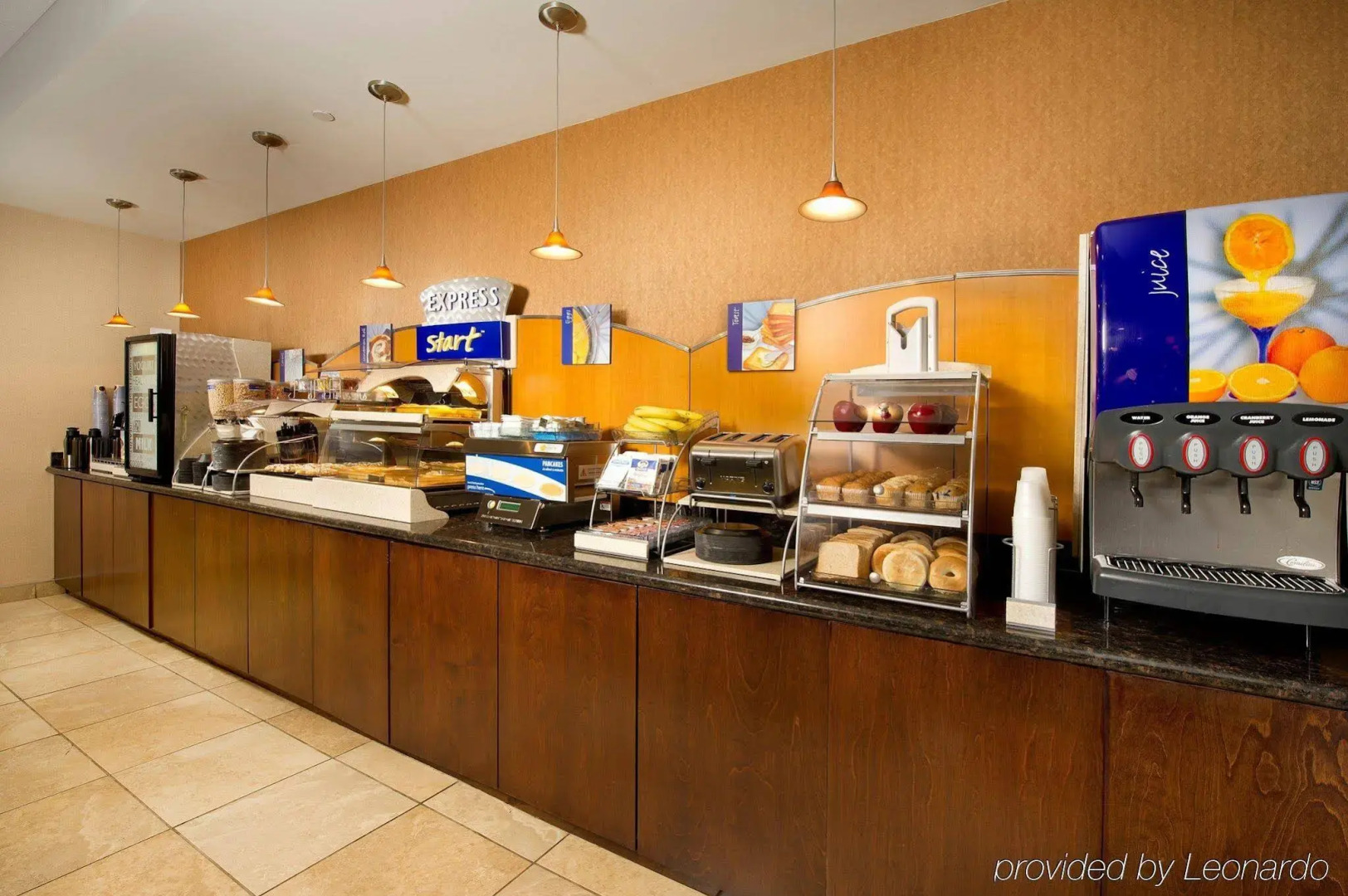 Holiday Inn Express Baltimore at the Stadiums by IHG