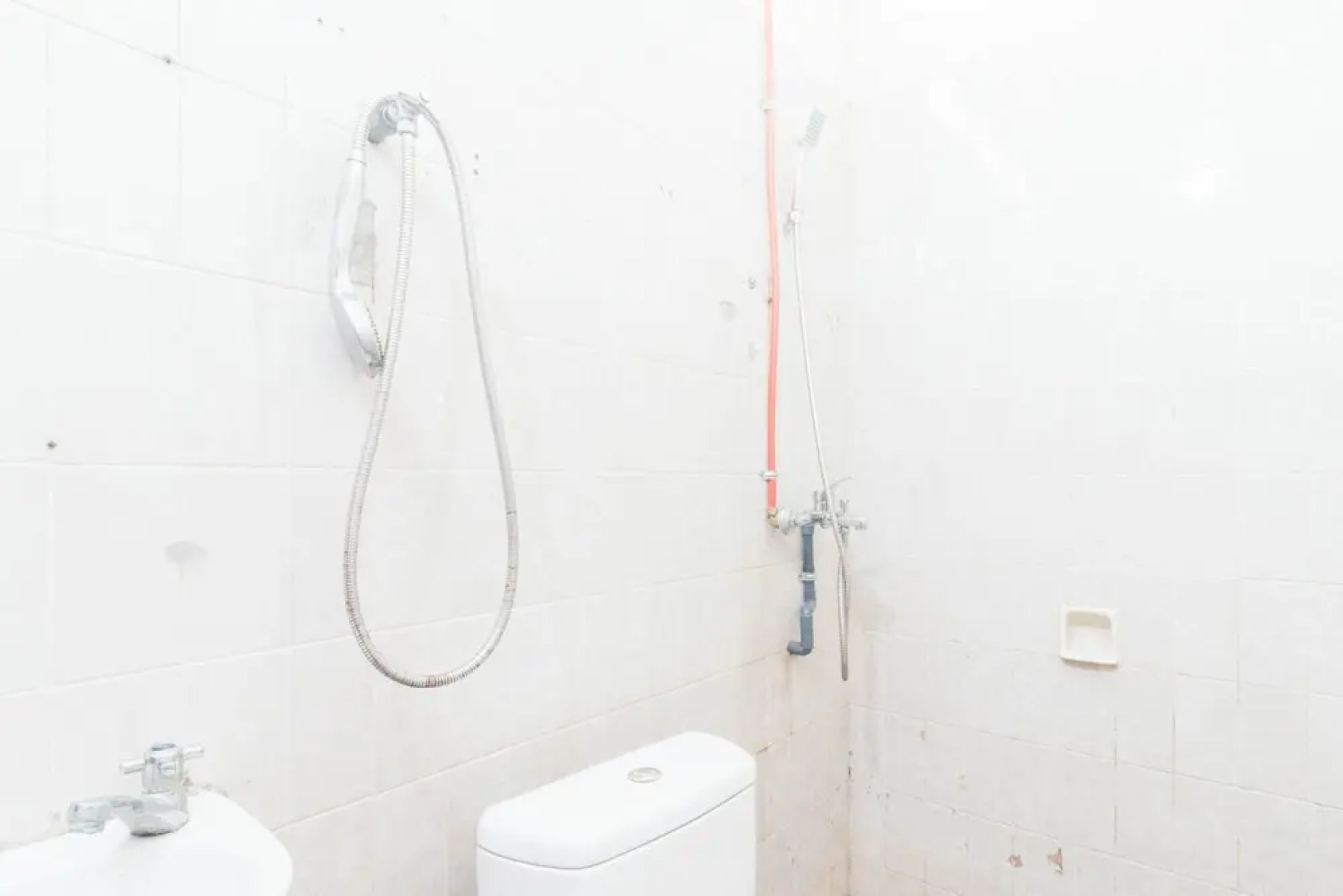 OYO 1688 Collin Beach Hotel