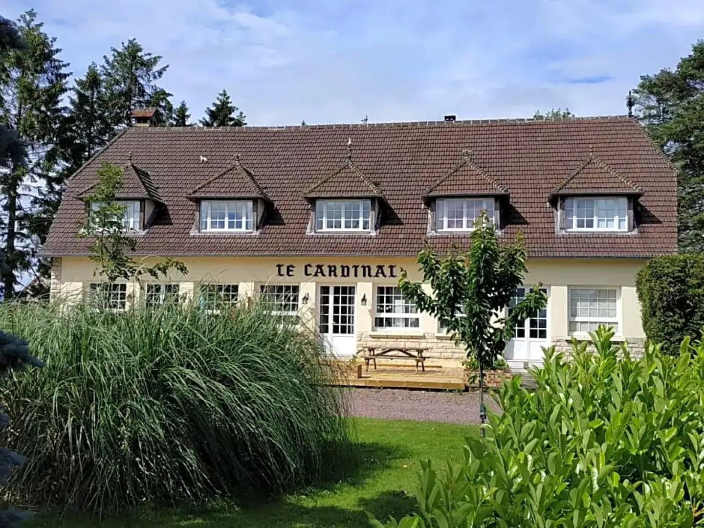 Le Cardinal