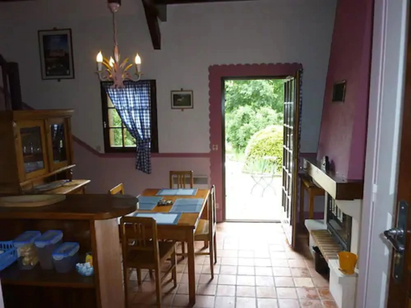 Les Granges Du Bout De La Ville